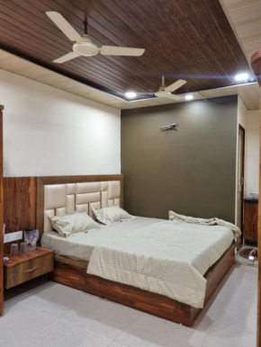 Hotel pavitra palace